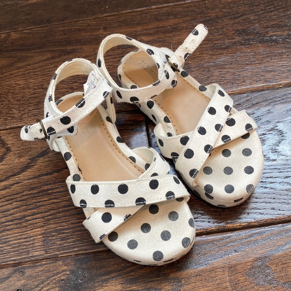 Old Navy Polka Dot Platform Sandals